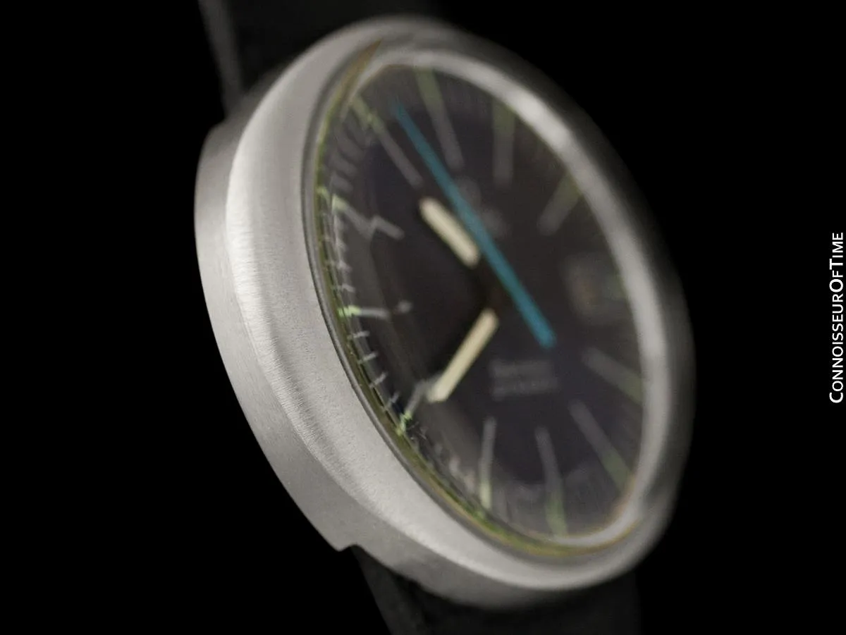 1970's Omega Dynamic Vintage Mens Automatic Watch with Quick-Setting Date - Stainless Steel