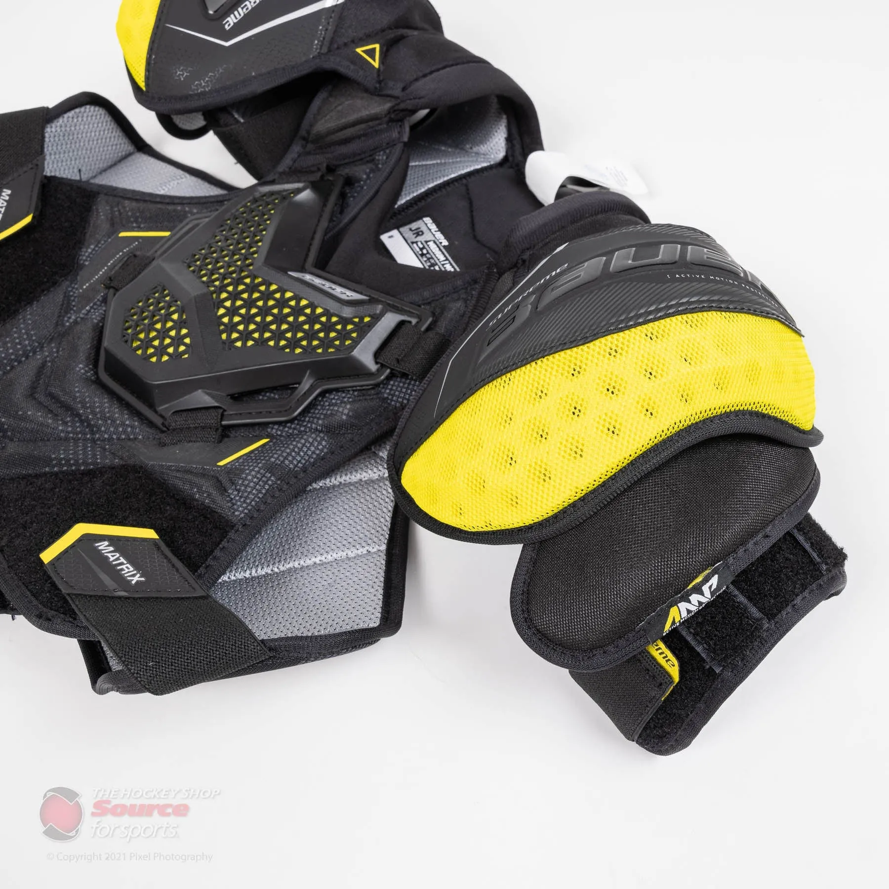 Bauer Supreme Matrix Junior Hockey Shoulder Pads - 2021