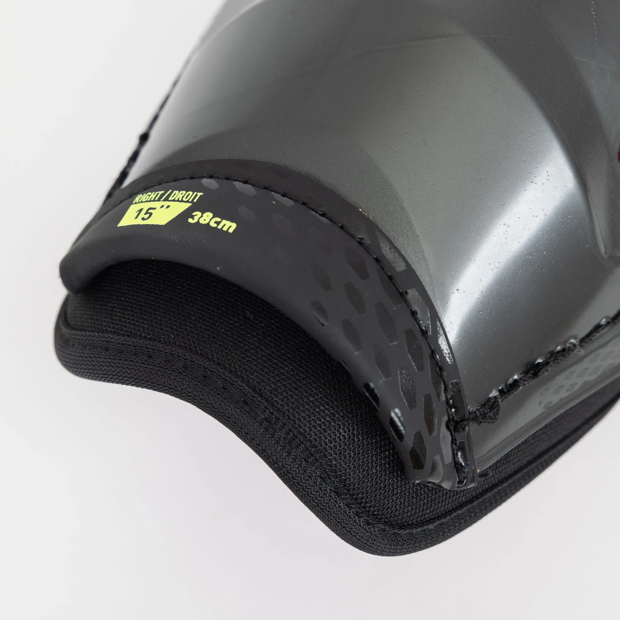 Bauer Vapor Velocity Junior Hockey Shin Guards - 2022