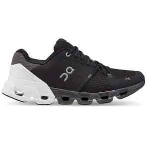 Women's On Cloudflyer 4